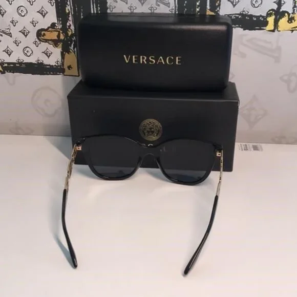 ?️ Versace VE4394 3916 Cat-Eye Sunglasses – Black 